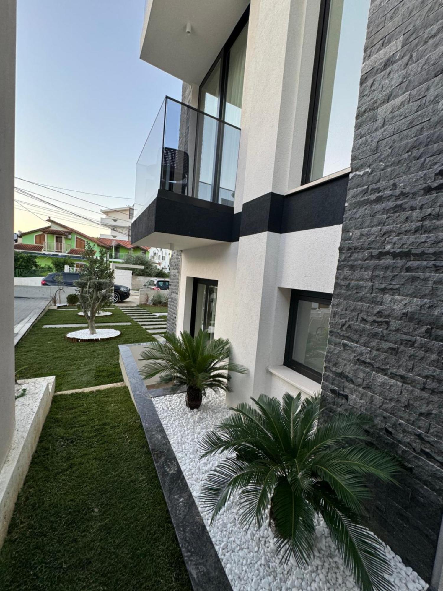 Twins Hotel Vlorë Eksteriør bilde