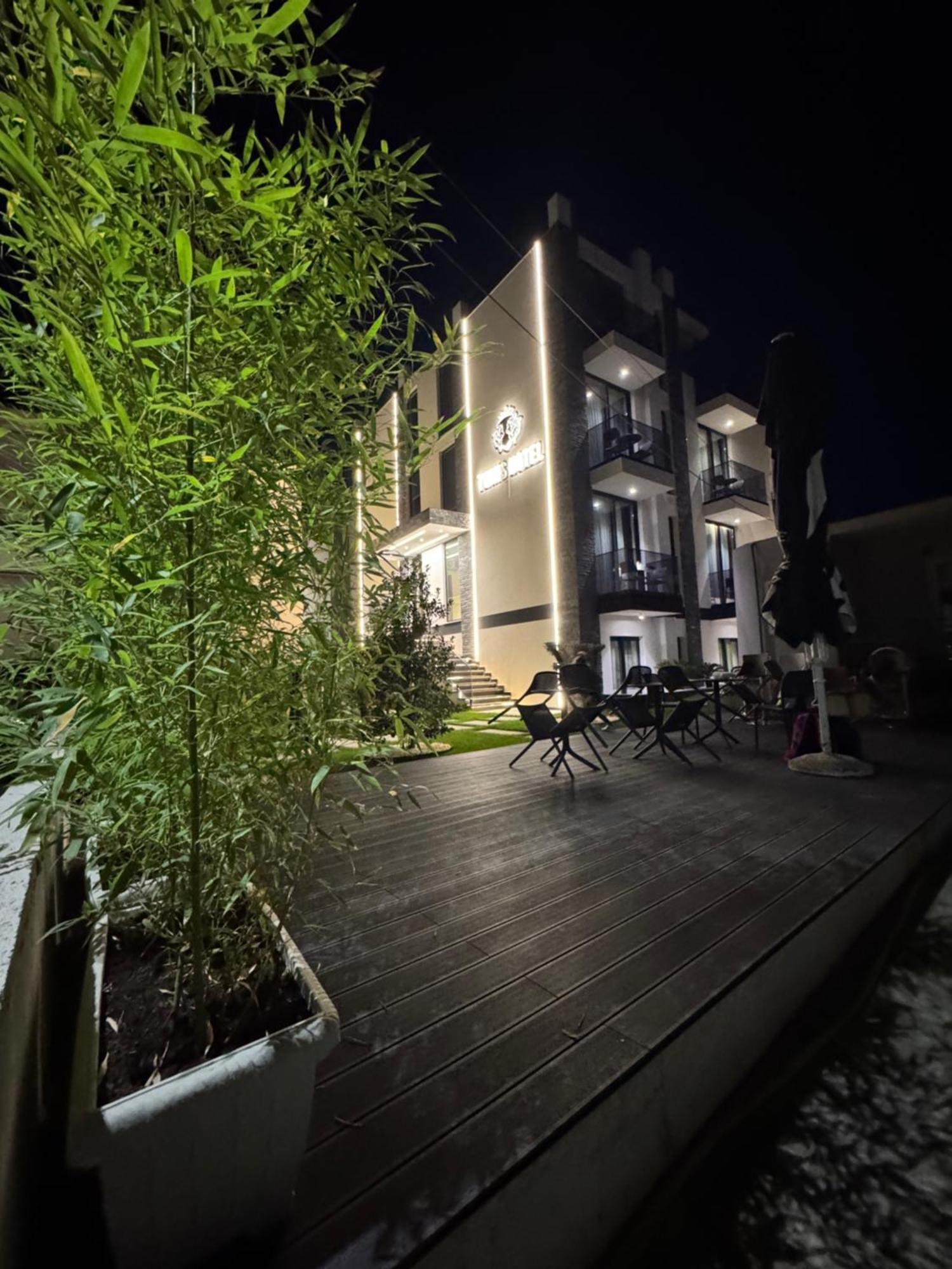 Twins Hotel Vlorë Eksteriør bilde
